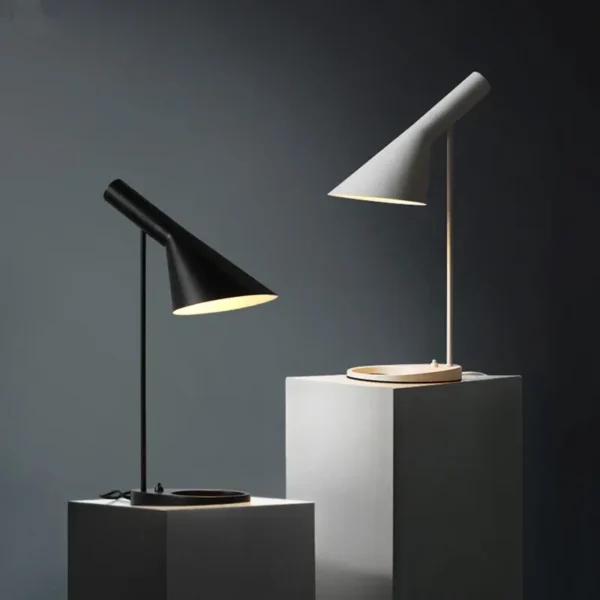 Arne Jacobsen Replica Floor Lamp – Scandinavian Black & White Lighting - Image 4