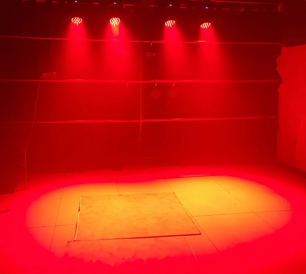 Professional 19×15W RGBW Zoom Moving Head – 2PCS DJ & Bar Lights - Image 14